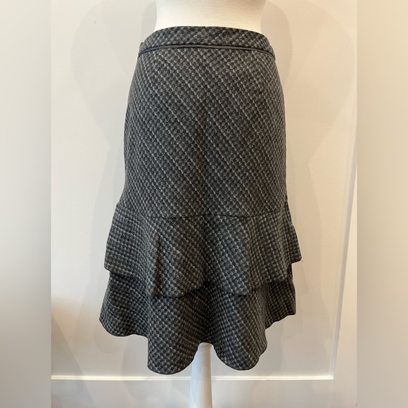 Grey and White Patterned High Low Skirt - Picture 2 of 10